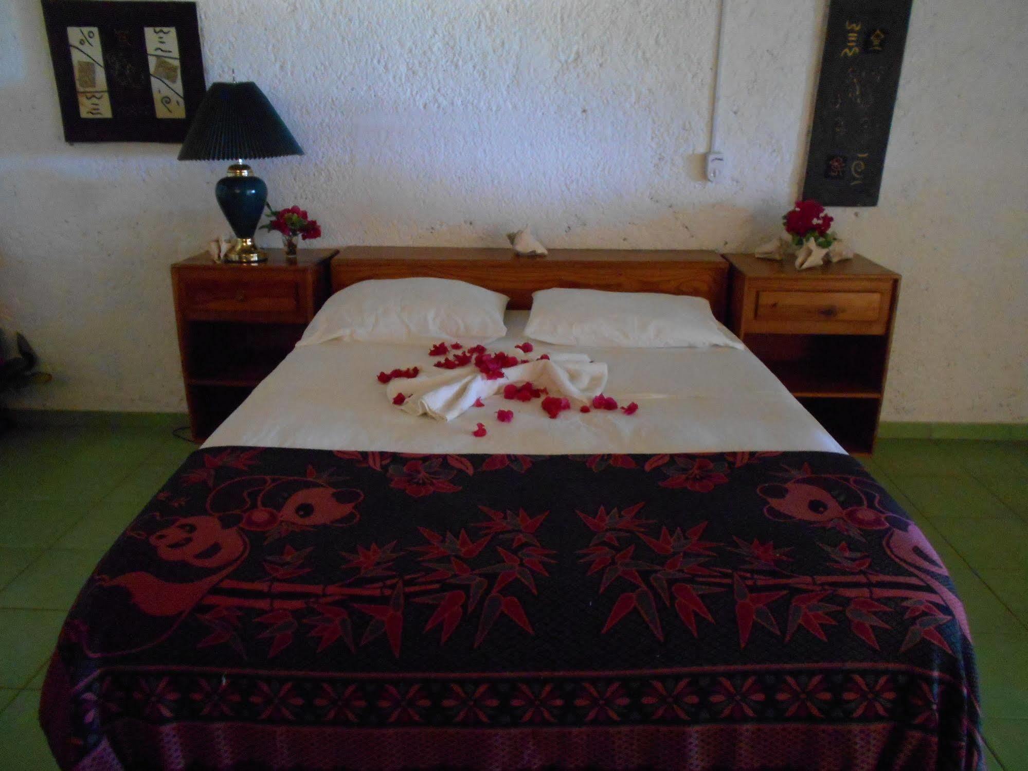 Hotel El Quemaito - Luxury Oceanfront Retreat Barahona 외부 사진